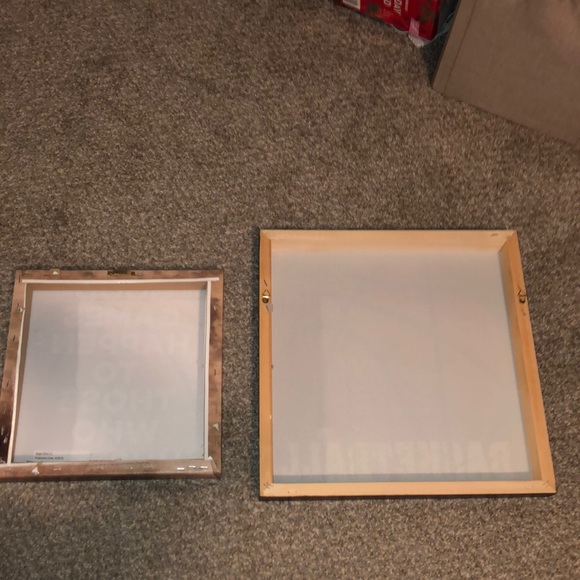 Boys basketball pictures and cup and remote holder. - Picture 3 of 7